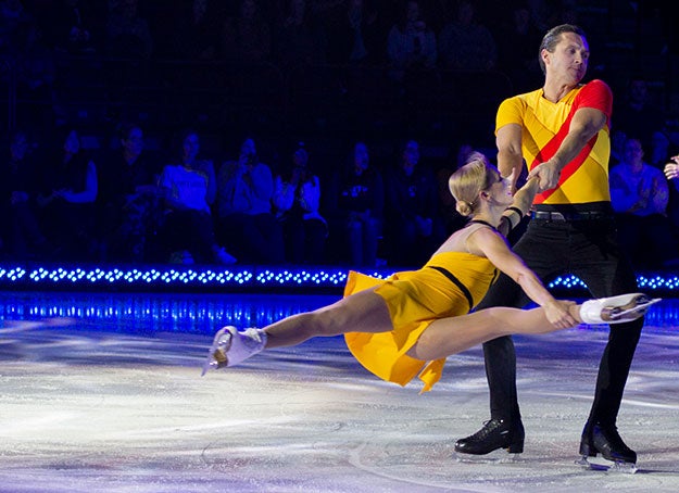 Tatiana Volosozhar and Maxim Trankov Skating